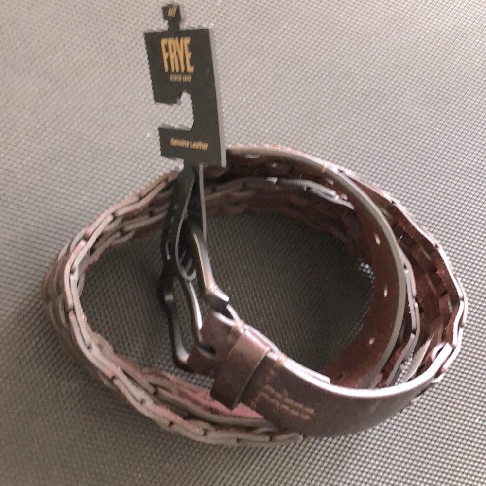 FRYE men’s leather belt size 40